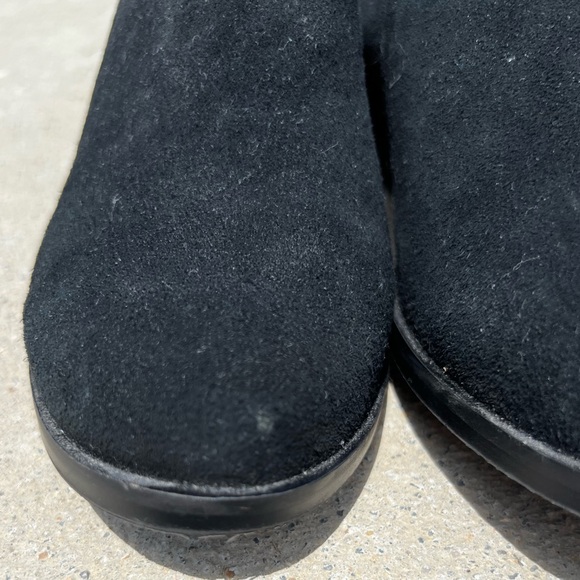 Toms kitten heel blk suede shoes - Picture 6 of 7